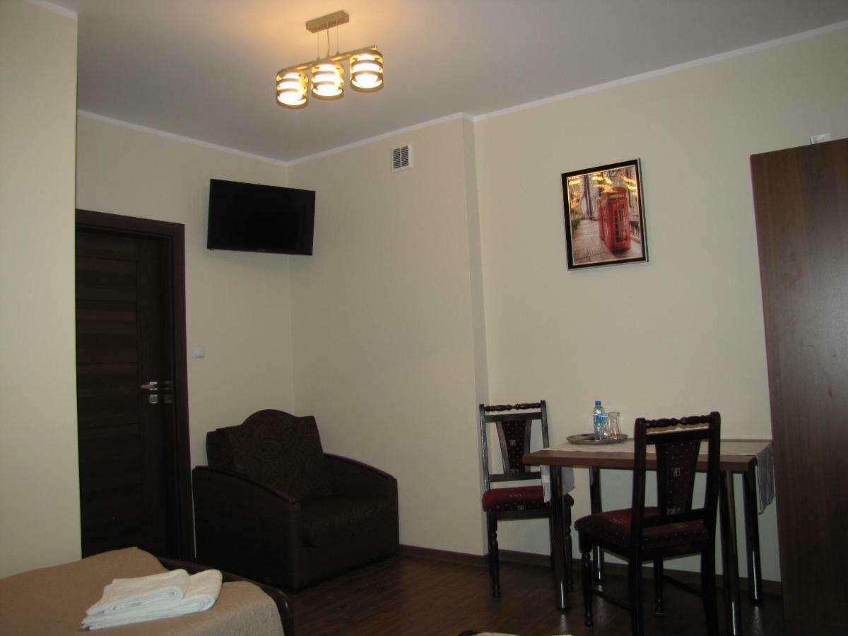 Heveliusz Bed and Breakfast Sokolow Podlaski Eksteriør billede