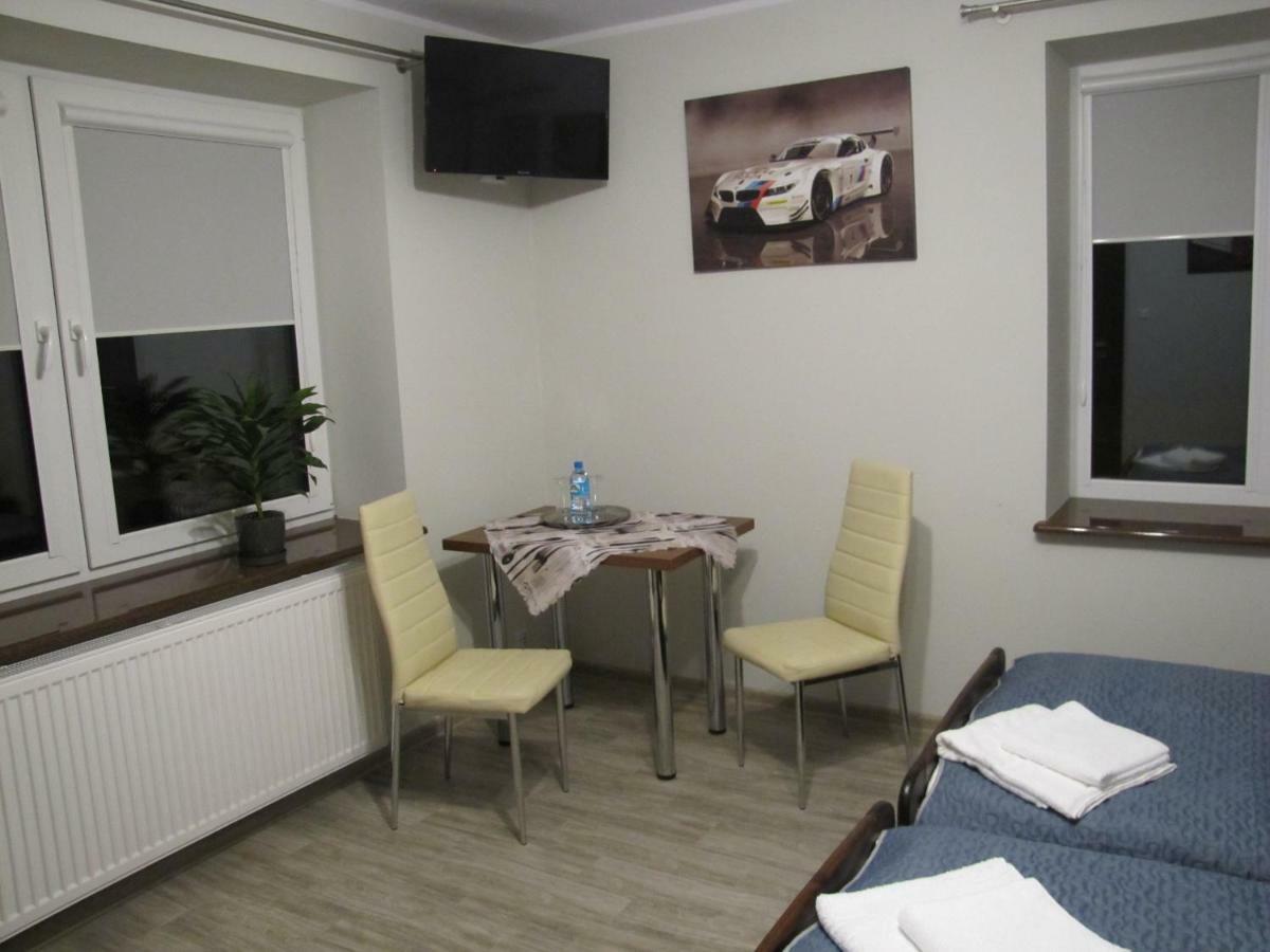 Heveliusz Bed and Breakfast Sokolow Podlaski Eksteriør billede